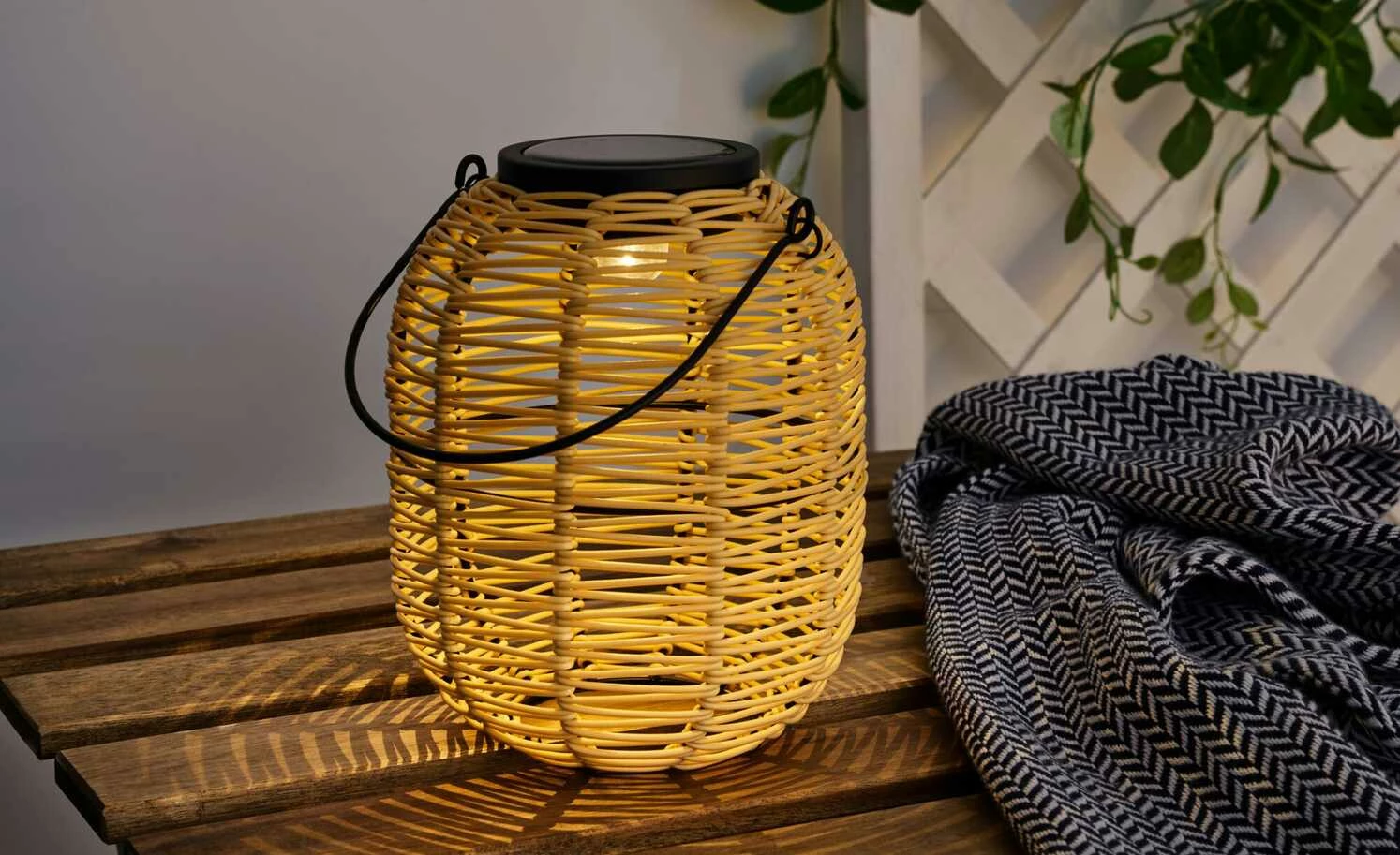 Solar-Tischleuchte, Laterne´ Rattan beige 3 Solar-Tischleuchte, Laterne´ Rattan beige