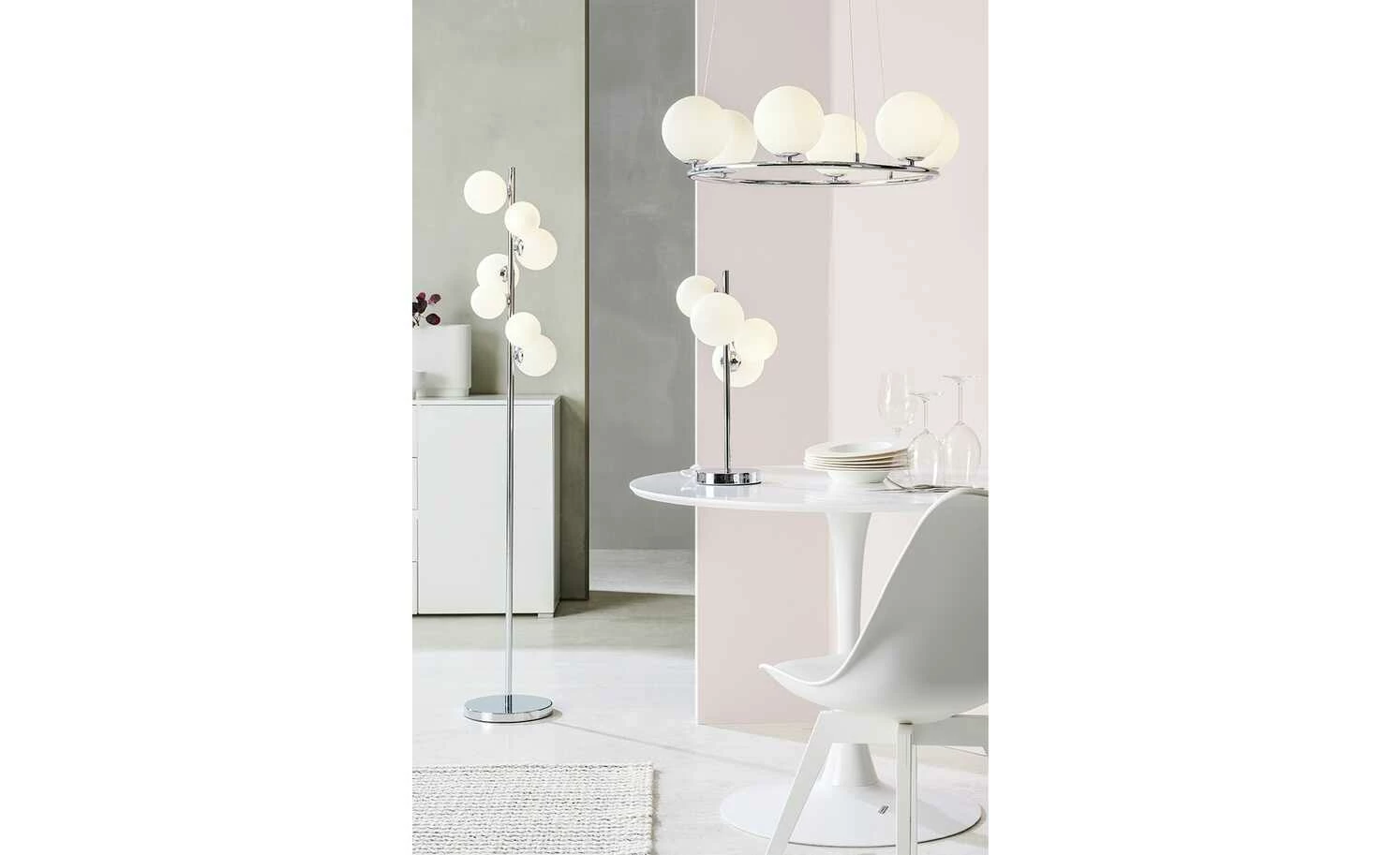 Meisterleuchten Tischleuchte, 3-flammig, mit Glaskugeln 3 Meisterleuchten Tischleuchte, 3-flammig, mit Glaskugeln