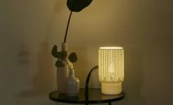 for friends Keramik-Tischleuchte, 1-flammig, weiß `Streifen´ | Streifen gestanzt