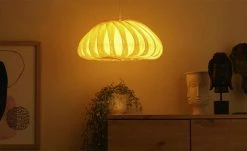 for friends Kunststoff-Pendelleuchte in Holzoptik