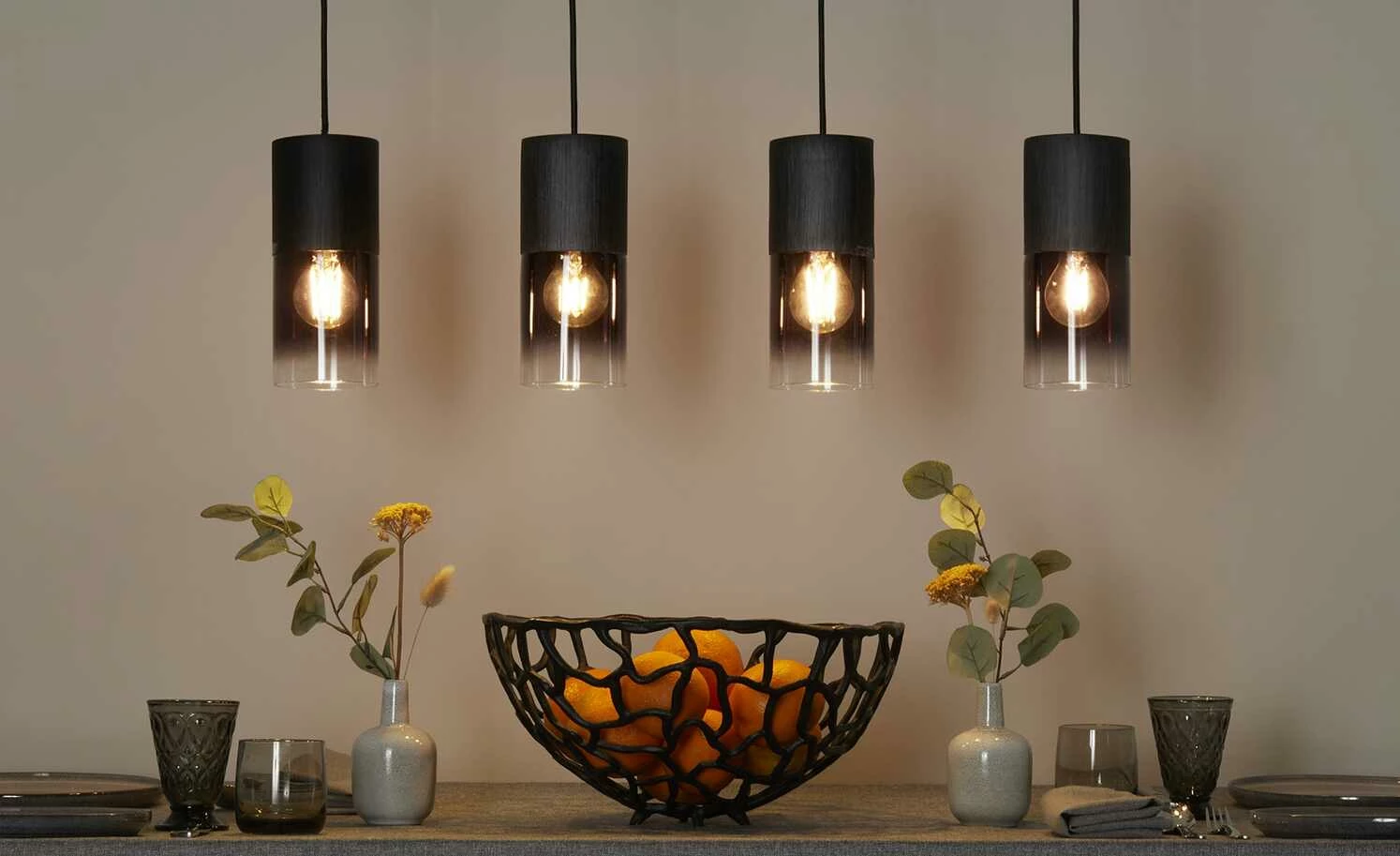 Trio Pendelleuchte, 4-flammig, Rauchglas schwarz 3 Trio Pendelleuchte, 4-flammig, Rauchglas schwarz