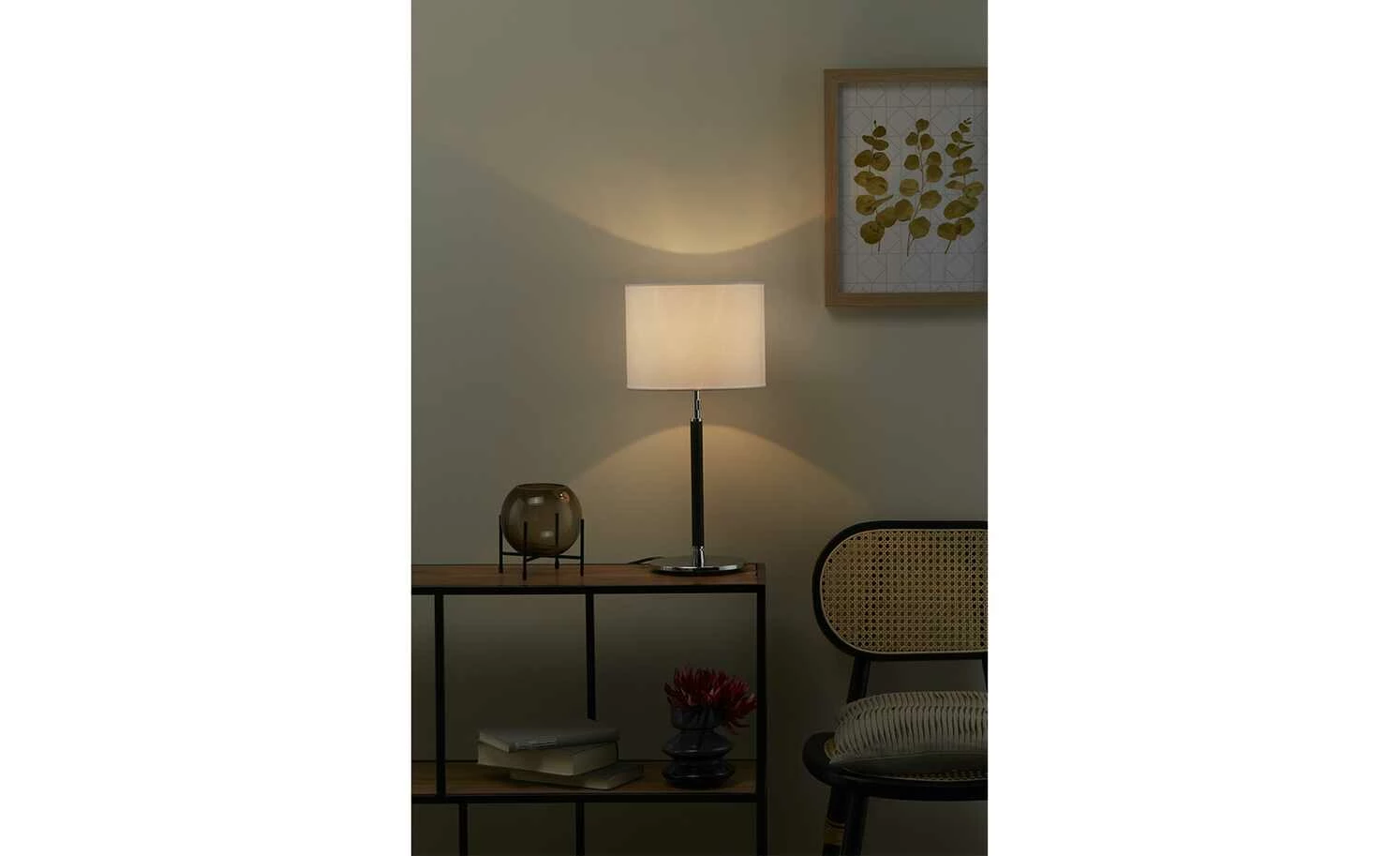 B-Leuchten Tischleuchte, 1-flammig, schwarz/chrom, Stoffschirm 3 B-Leuchten Tischleuchte, 1-flammig, schwarz/chrom, Stoffschirm