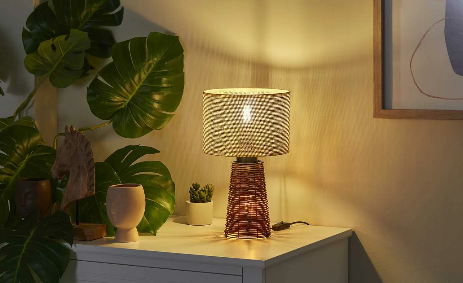 Trio Tischleuchte, 2-flammig, Rattangeflecht 3 Trio Tischleuchte, 2-flammig, Rattangeflecht