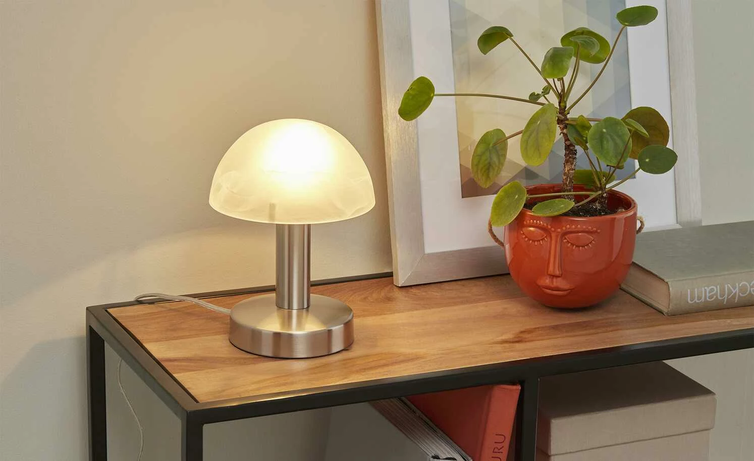 Trio Tischleuchte, 1-flammig, Alabasterglas weiß 3 Trio Tischleuchte, 1-flammig, Alabasterglas weiß