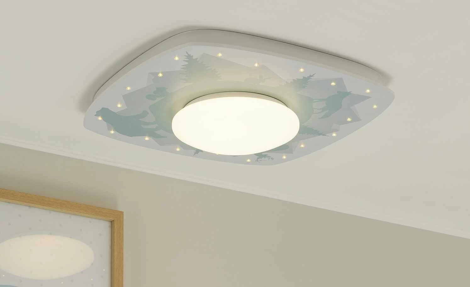Deckenleuchte, 1+20-flammig, Motiv ´Wald` 3 Deckenleuchte, 1+20-flammig, Motiv ´Wald`